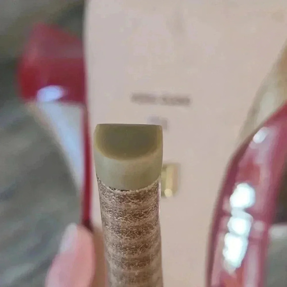 Pour La Victoire Red Patent Peeptoe Platform Pumps 9.5 Nwot - Picture 7 of 8